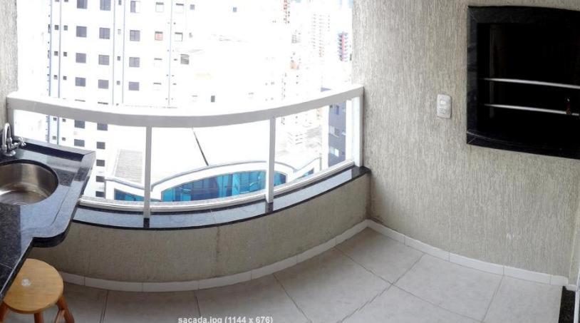 APARTAMENTO VISTA MAR - Pé na areia Balneário Camboriú Exterior foto